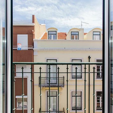 Typical Light Filled Graca Apt W Ac, By Timecooler Lisboa Екстериор снимка