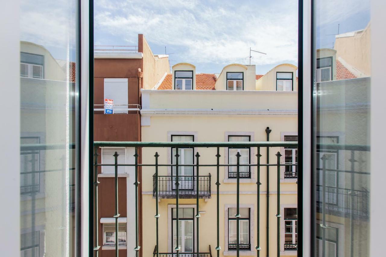 Typical Light Filled Graca Apt W Ac, By Timecooler Lisboa Екстериор снимка