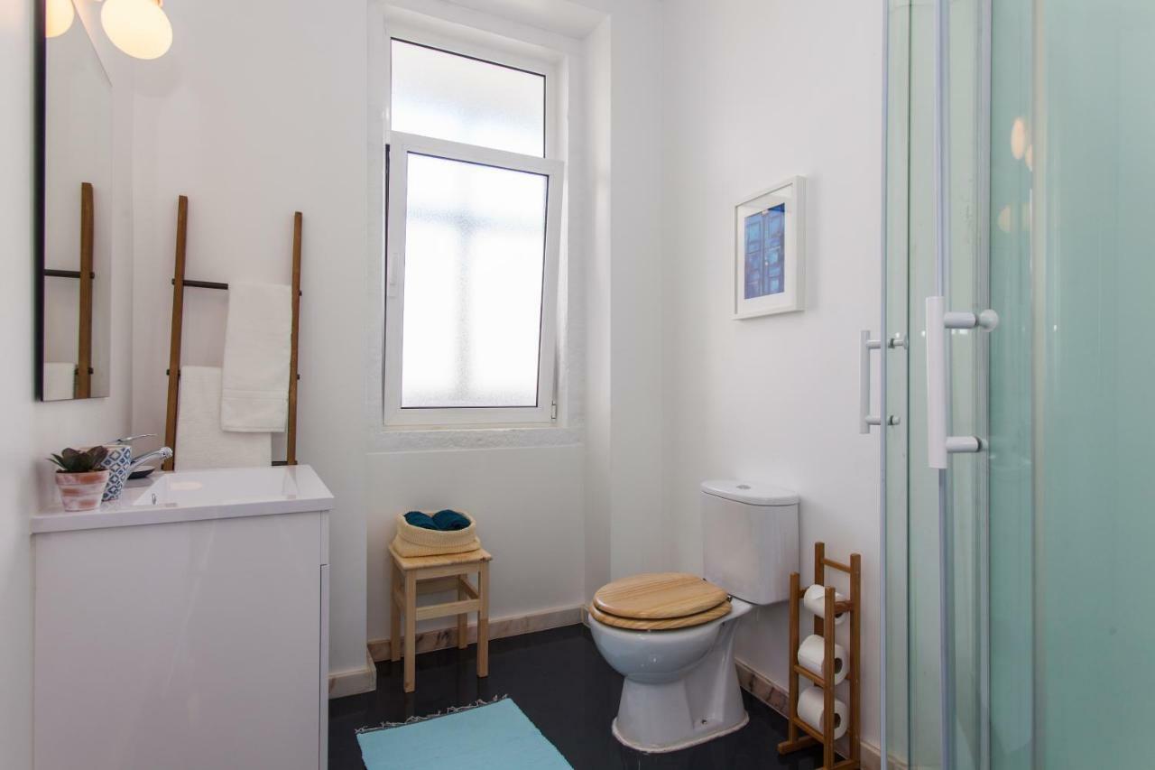 Typical Light Filled Graca Apt W Ac, By Timecooler Lisboa Екстериор снимка